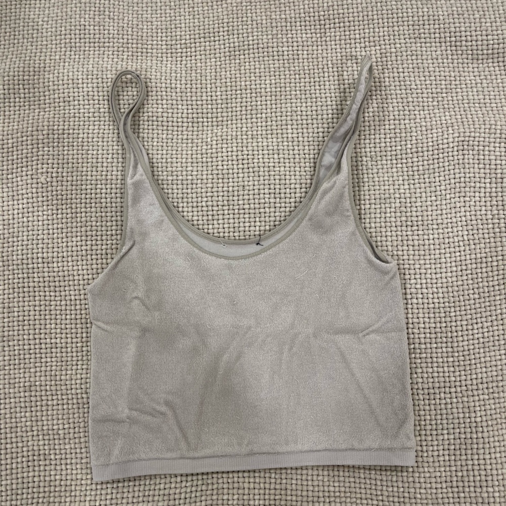 Crop tops - Picture 3 of 5